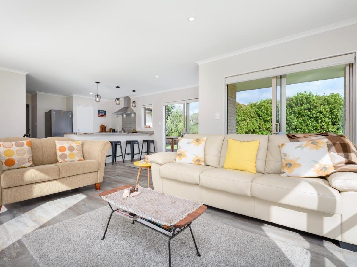 Modern Beach Break - Waihi Beach Holiday Home Kültér fotó