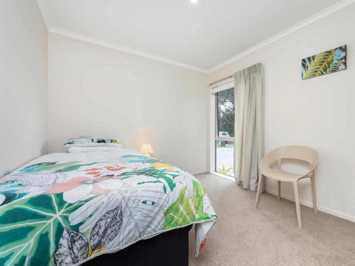 Modern Beach Break - Waihi Beach Holiday Home Kültér fotó