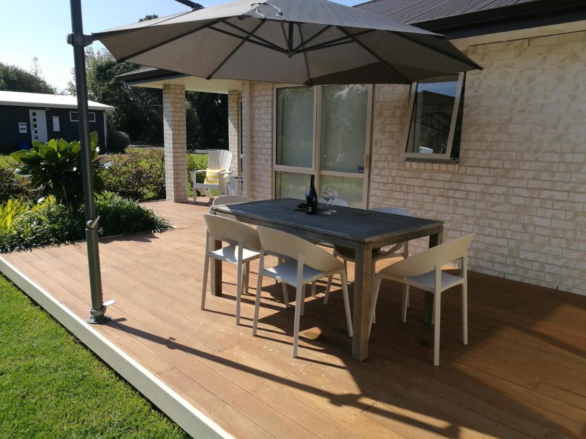 Modern Beach Break - Waihi Beach Holiday Home Kültér fotó