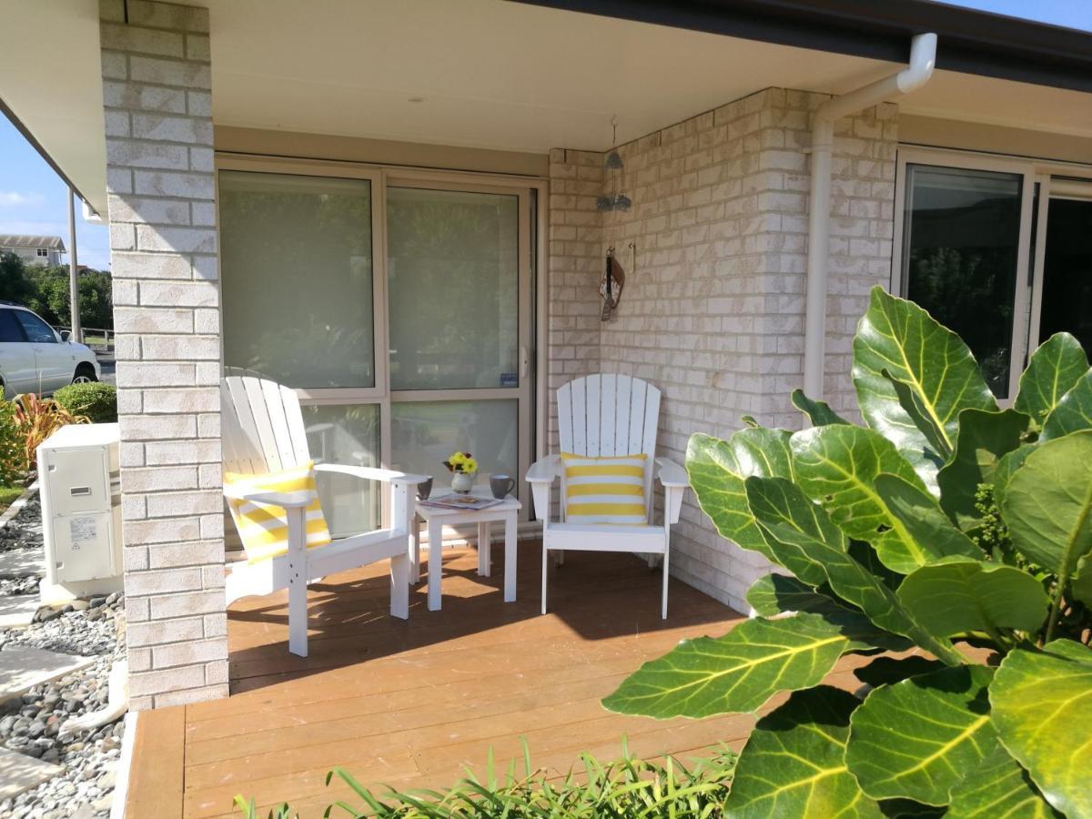 Modern Beach Break - Waihi Beach Holiday Home Kültér fotó
